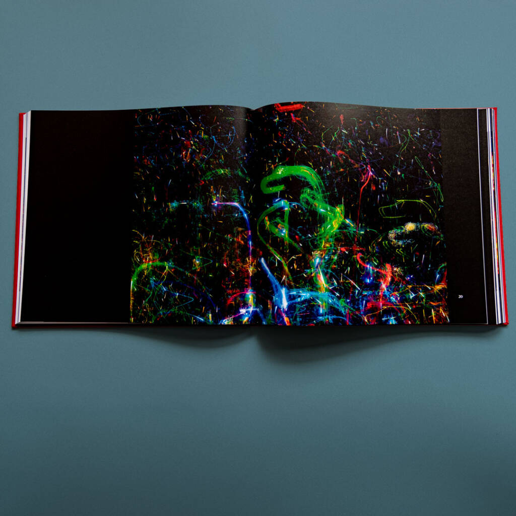 CATALOGO_01_INSIDE_02